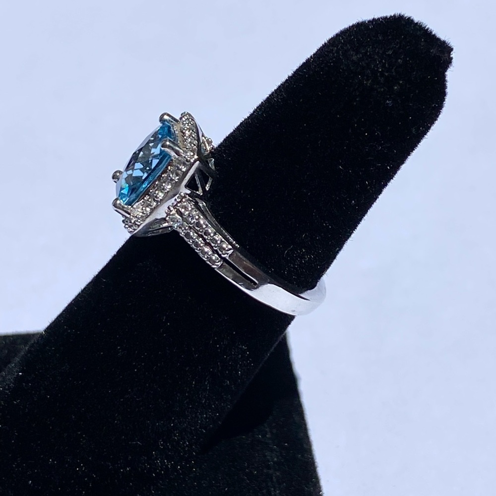 925 Blue topaz & Diamond ring💎 - Picture 8 of 17